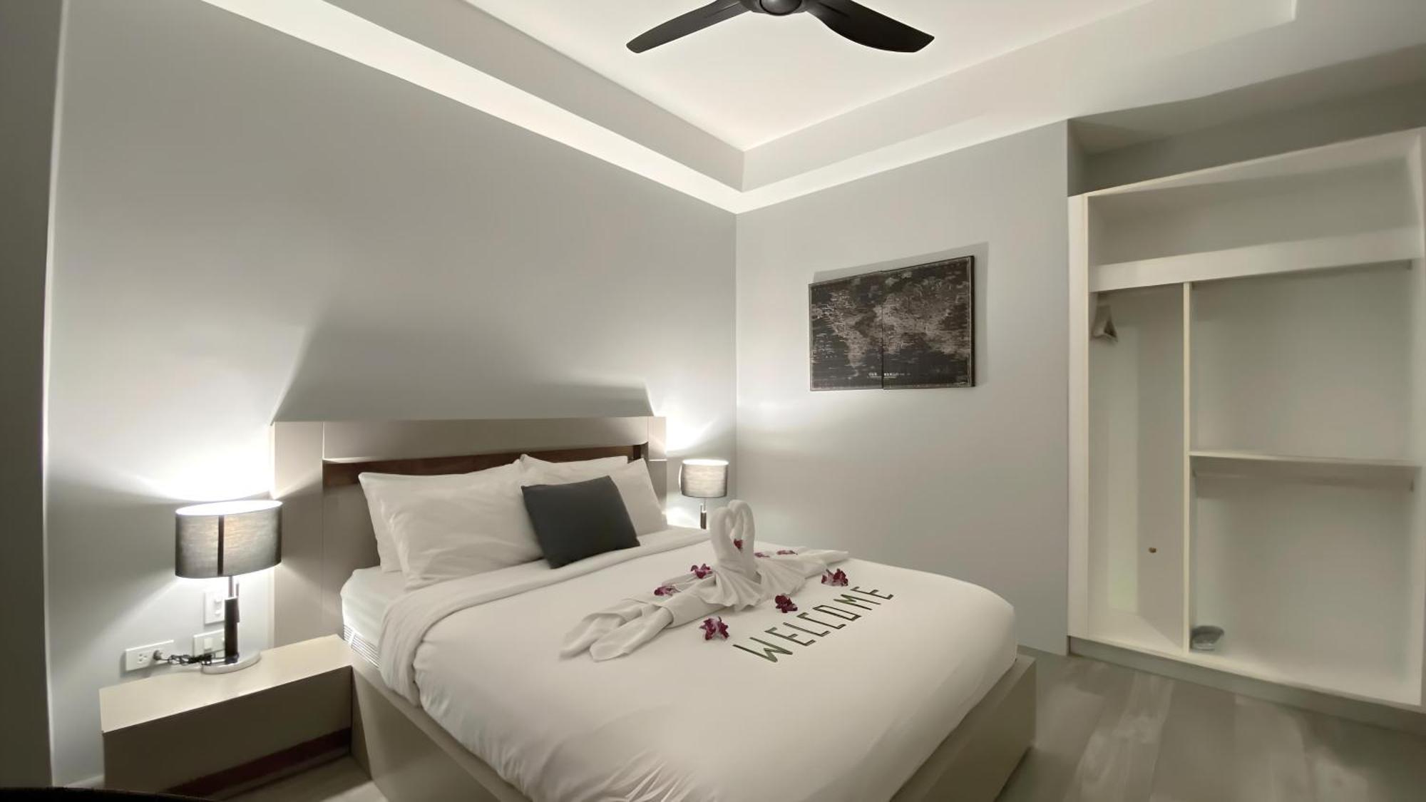 Twin Villas Seaview Kata Ngoại thất bức ảnh